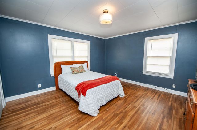 57 Gosnell Ave, Inman, SC 29349