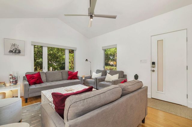 711 Ardmore Road, West Palm Beach, FL 33401