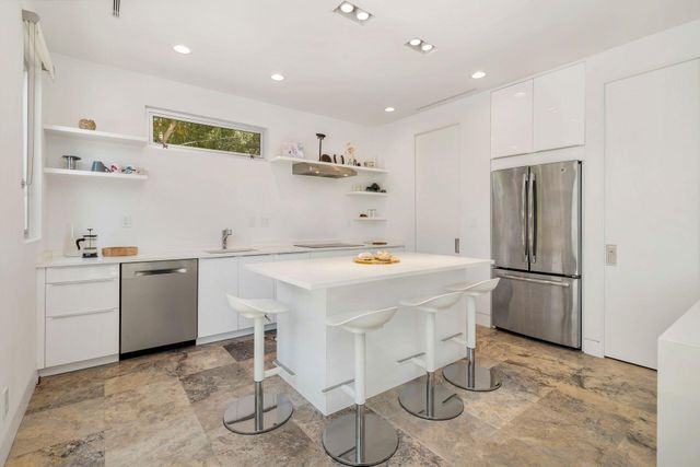 711 Ardmore Road, West Palm Beach, FL 33401