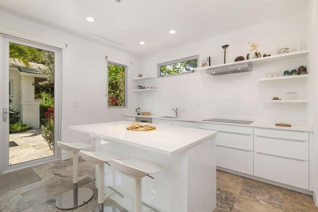 711 Ardmore Road, West Palm Beach, FL 33401