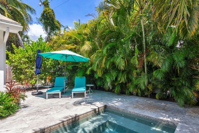 711 Ardmore Road, West Palm Beach, FL 33401