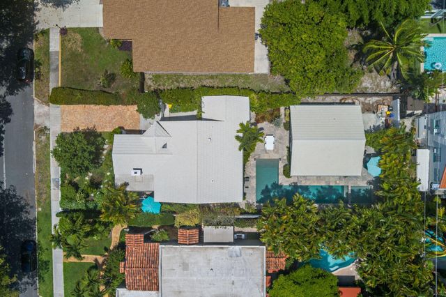 711 Ardmore Road, West Palm Beach, FL 33401