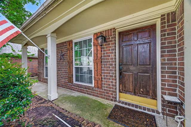 6810 Knoll Park Drive, Sugar Land, TX 77479