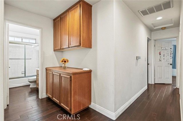 5048 W 121st Street, Hawthorne, CA 90250