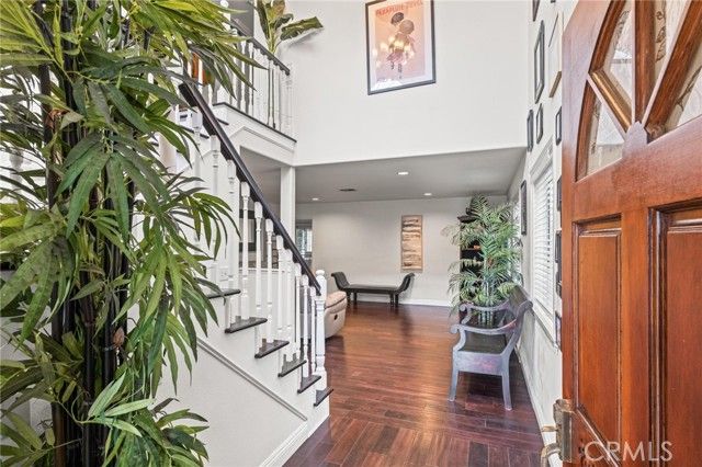 5048 W 121st Street, Hawthorne, CA 90250