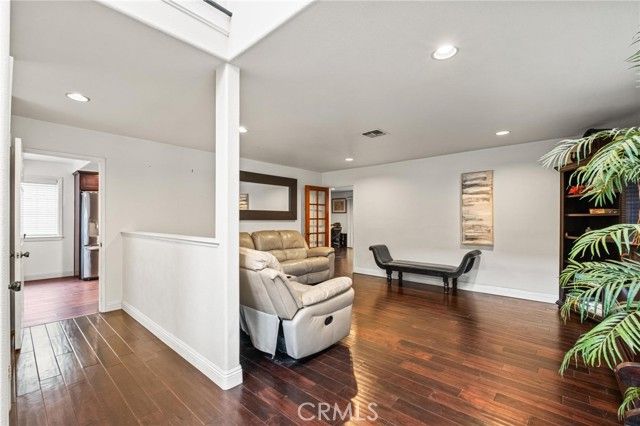 5048 W 121st Street, Hawthorne, CA 90250