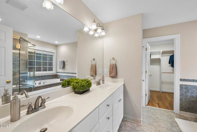 3213 Nimich Pond Way, Raleigh, NC 27613