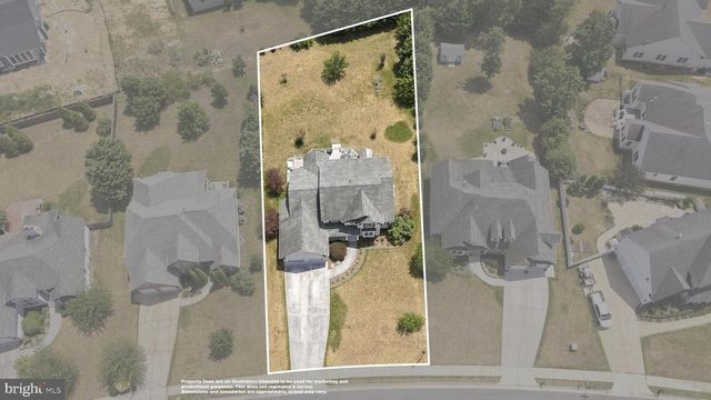 136 CAHILLE DR, Winchester, VA 22602
