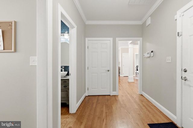 136 CAHILLE DR, Winchester, VA 22602