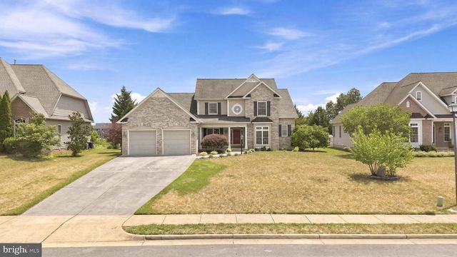 136 CAHILLE DR, Winchester, VA 22602