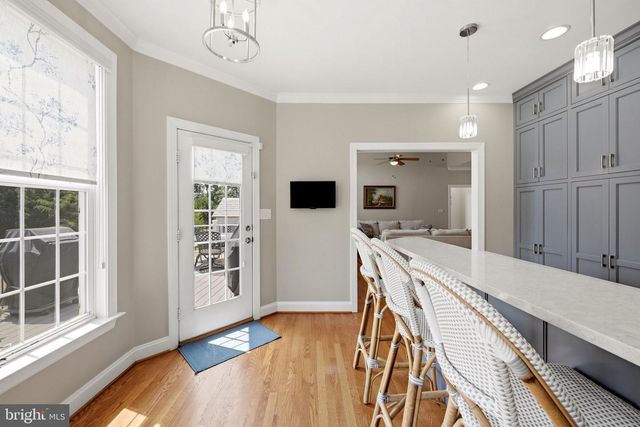 136 CAHILLE DR, Winchester, VA 22602