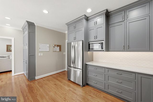 136 CAHILLE DR, Winchester, VA 22602