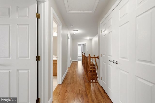 136 CAHILLE DR, Winchester, VA 22602