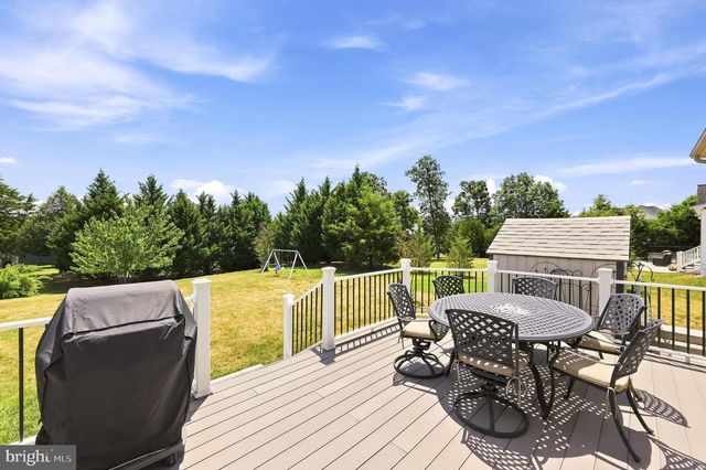 136 CAHILLE DR, Winchester, VA 22602