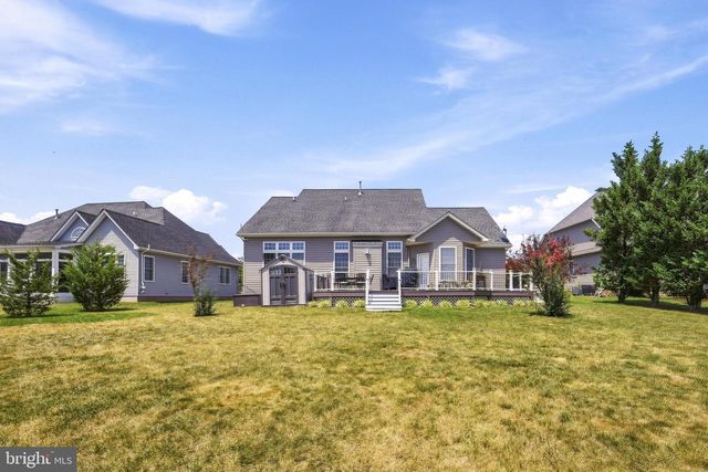 136 CAHILLE DR, Winchester, VA 22602