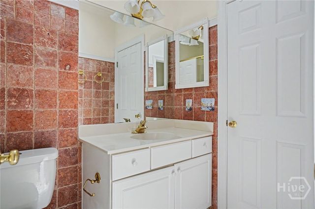 4 Deer Creek Lane, Savannah, GA 31411