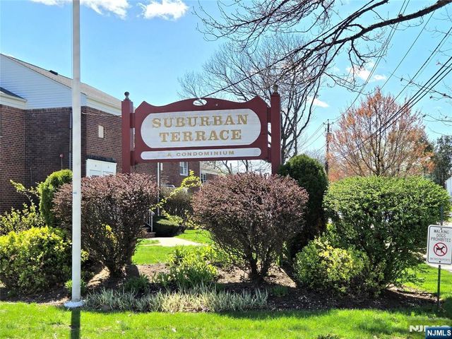 479 Maple Hill Drive 42, Hackensack, NJ 07601