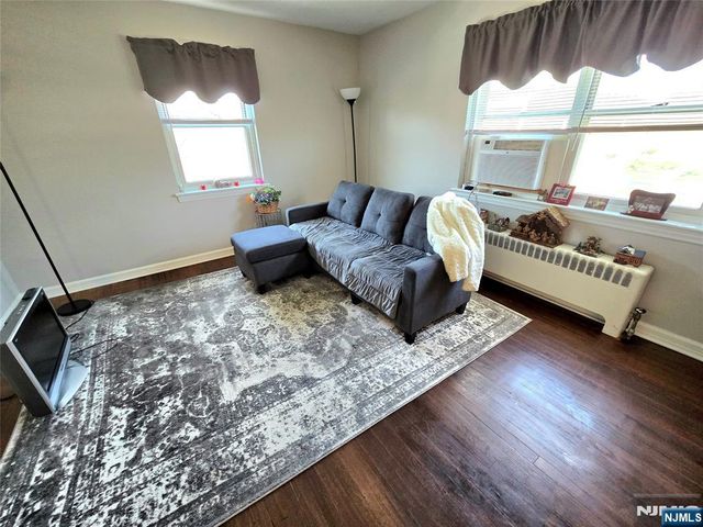 479 Maple Hill Drive 42, Hackensack, NJ 07601