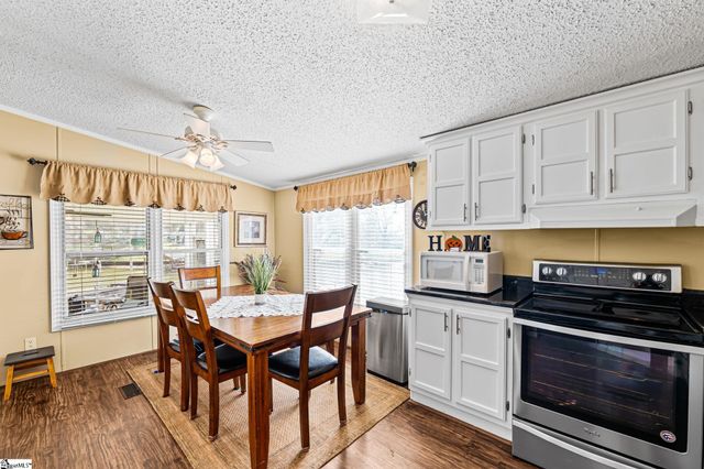 372 Mystic Hollow, Waterloo, SC 29384