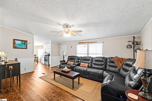 372 Mystic Hollow, Waterloo, SC 29384