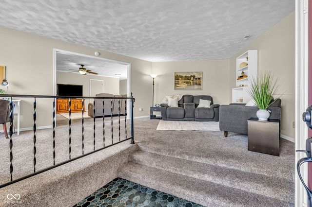 7695 Burns Drive, Brownsburg, IN 46112