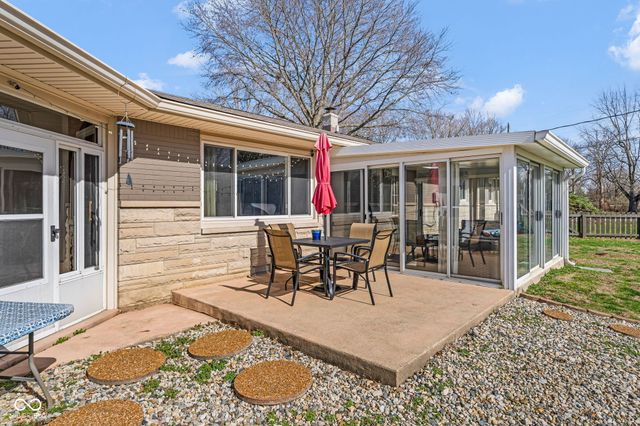 7695 Burns Drive, Brownsburg, IN 46112