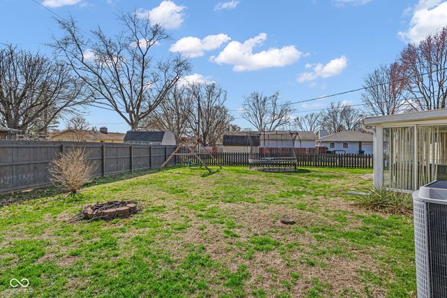 7695 Burns Drive, Brownsburg, IN 46112