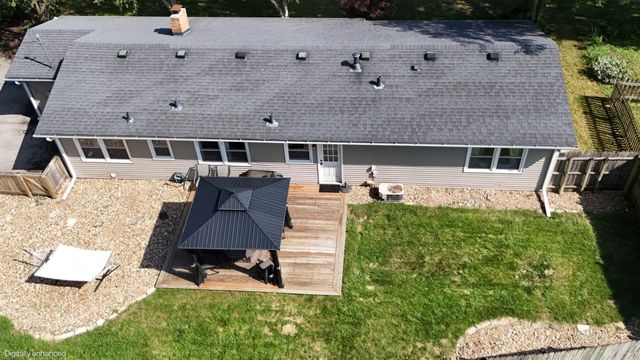 206 Hillcrest Road, Waterloo, IA 50701