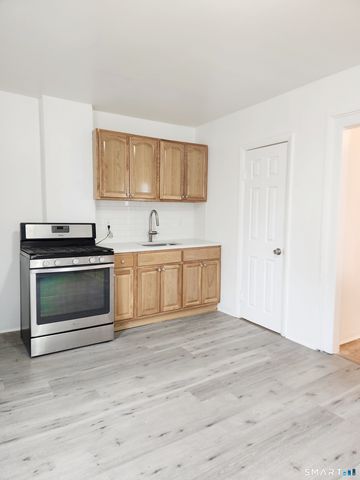 202 Harral Avenue B, Bridgeport, CT 06604