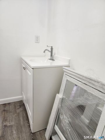 202 Harral Avenue B, Bridgeport, CT 06604