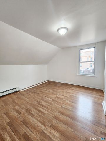 202 Harral Avenue B, Bridgeport, CT 06604