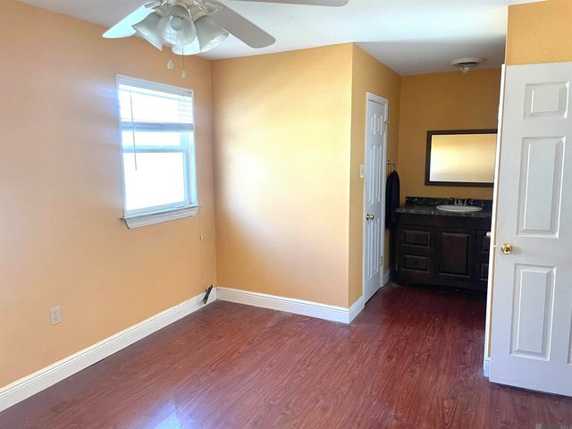 648 Mayfair Ln, Kenner, LA 70065