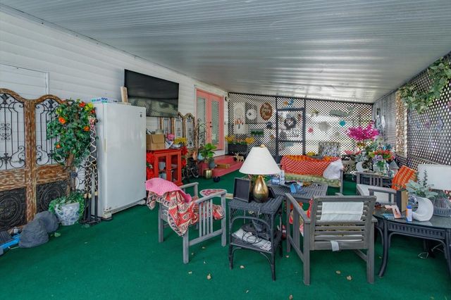 106 LEISURE WORLD DRIVE N, Debary, FL 32713