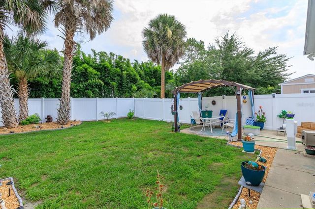 106 LEISURE WORLD DRIVE N, Debary, FL 32713