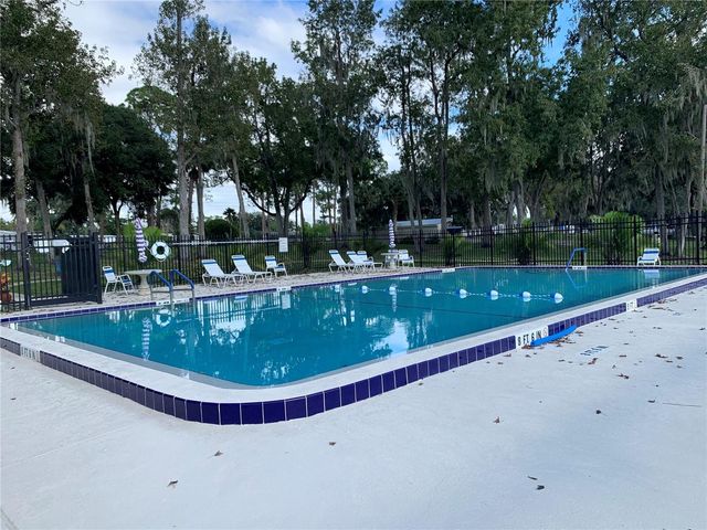 106 LEISURE WORLD DRIVE N, Debary, FL 32713