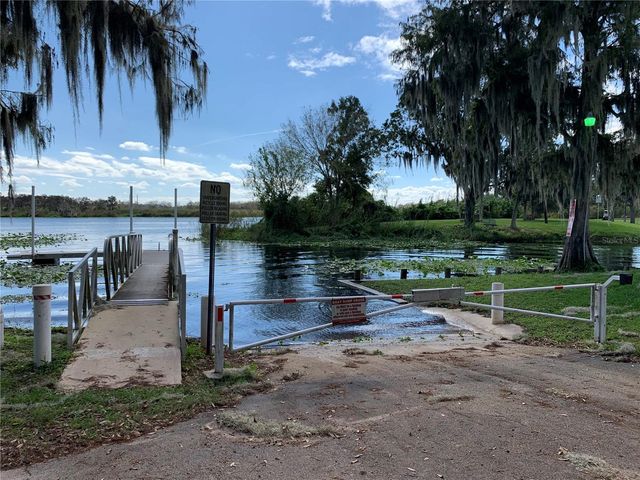 106 LEISURE WORLD DRIVE N, Debary, FL 32713