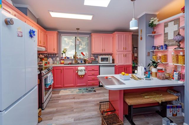 106 LEISURE WORLD DRIVE N, Debary, FL 32713