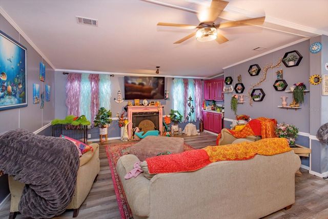 106 LEISURE WORLD DRIVE N, Debary, FL 32713