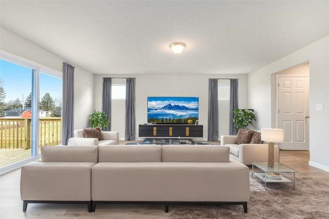 8804 E Sturtevant Avenue, Richland, MI 49083