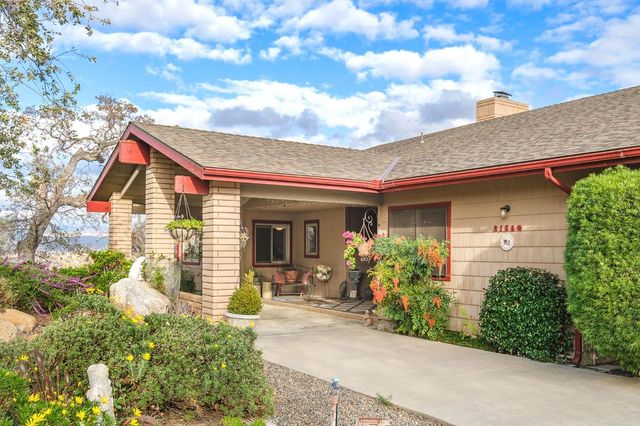 41849 John Muir Dr, Coarsegold, CA 93614