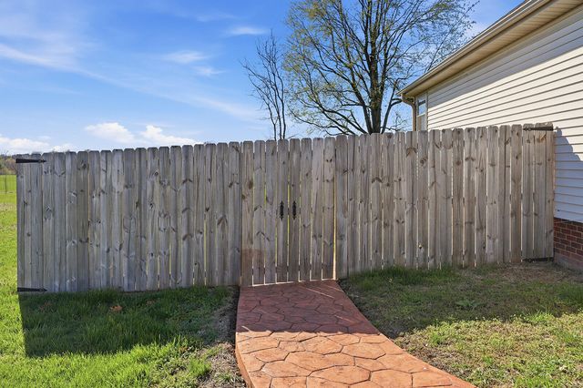 440 Bellaire Drive, Harrodsburg, KY 40330