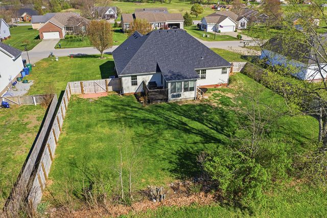 440 Bellaire Drive, Harrodsburg, KY 40330