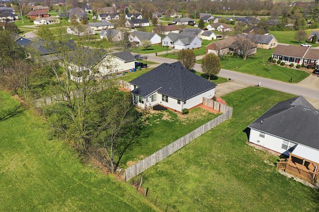 440 Bellaire Drive, Harrodsburg, KY 40330