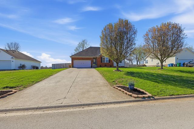 440 Bellaire Drive, Harrodsburg, KY 40330