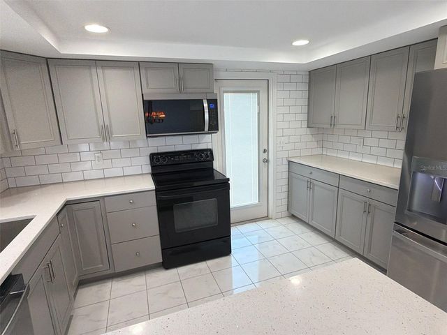 561 TARAWITT DRIVE, Longboat Key, FL 34228