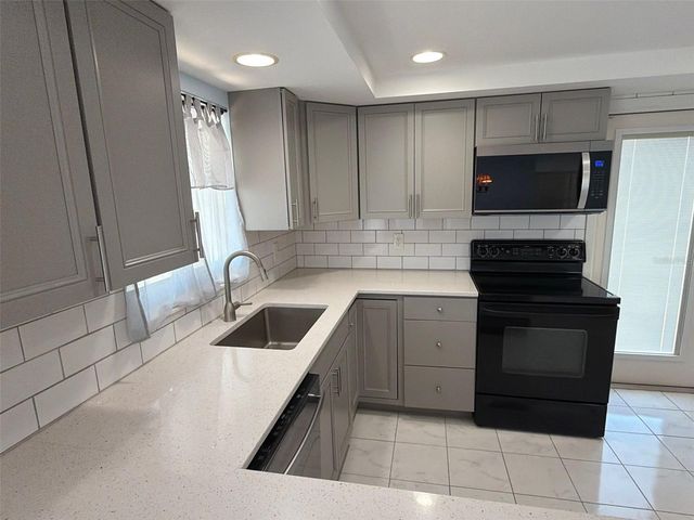 561 TARAWITT DRIVE, Longboat Key, FL 34228