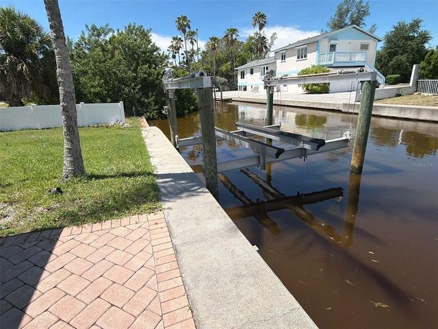 561 TARAWITT DRIVE, Longboat Key, FL 34228