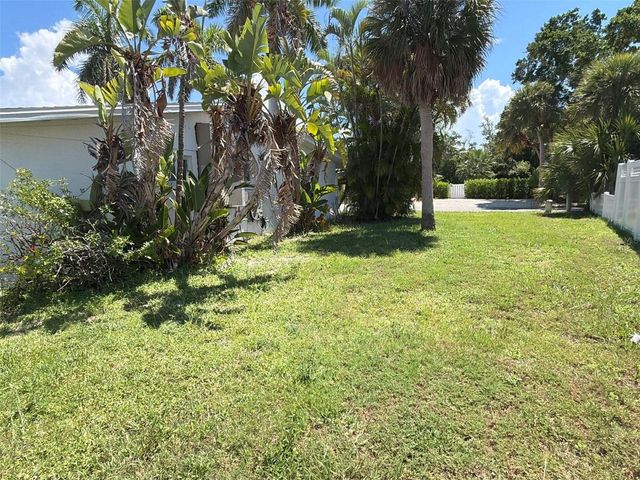 561 TARAWITT DRIVE, Longboat Key, FL 34228