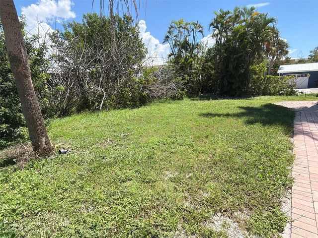 561 TARAWITT DRIVE, Longboat Key, FL 34228