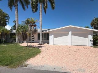 561 TARAWITT DRIVE, Longboat Key, FL 34228